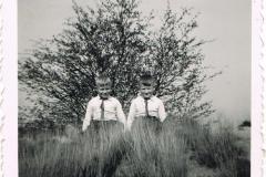 Henk-en-Dick-op-de-Oirschotseheide-1949